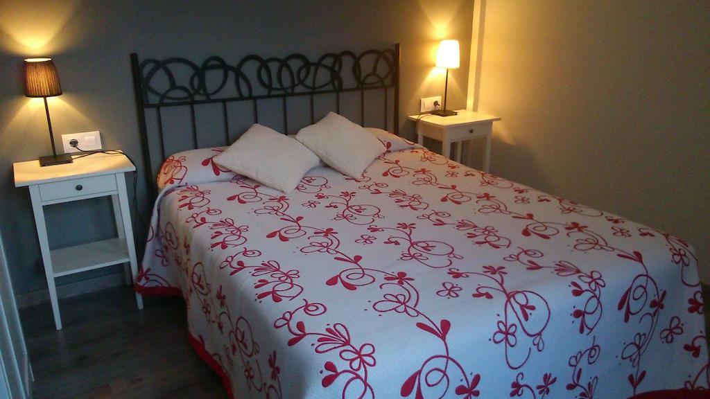Apartamentos San Gregorio Alquézar Quarto foto